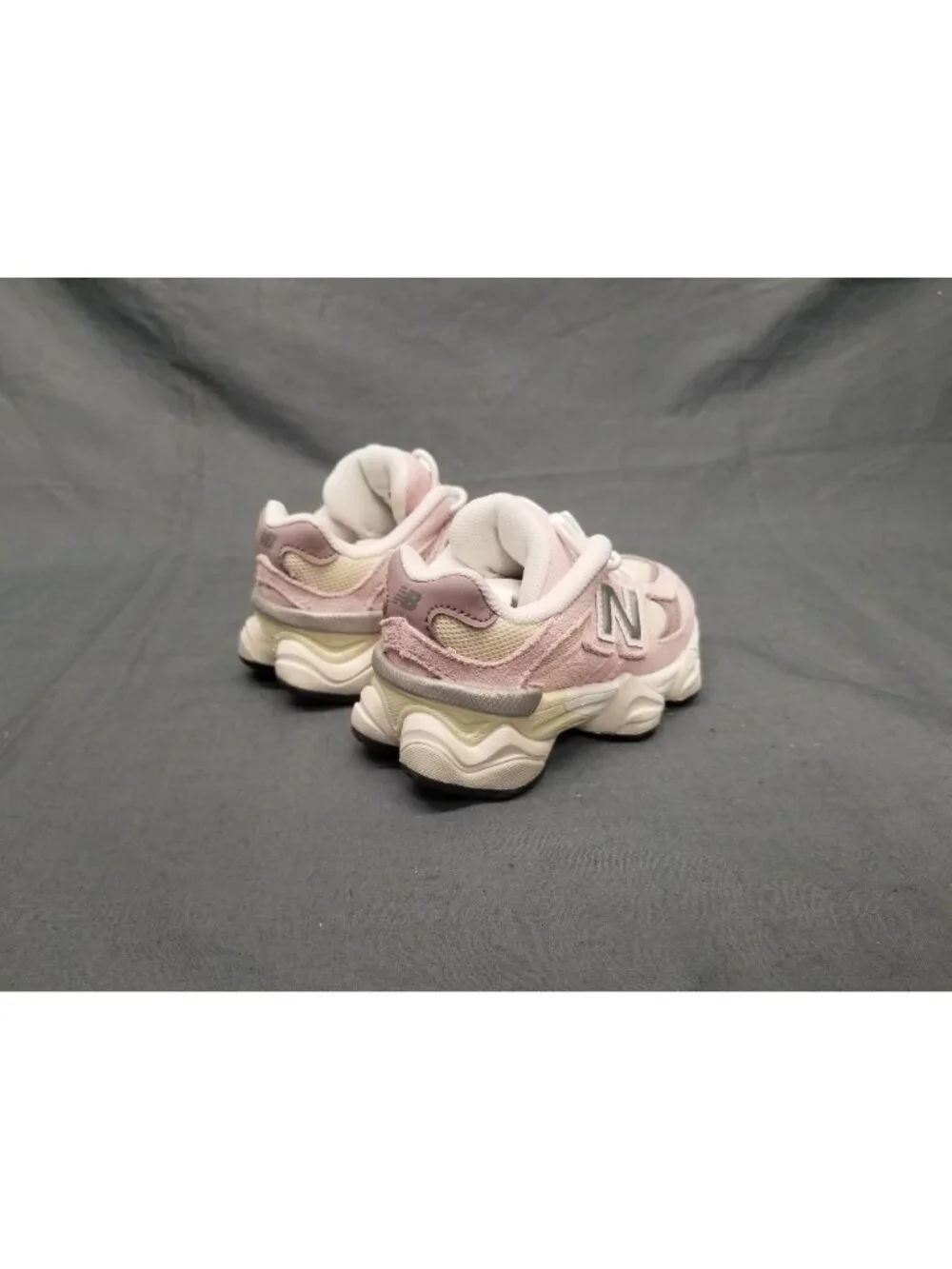 New Balance Toddler's 9060 (TD) Sneakers Slip On Pink White Size 9 NEW NO BOX!